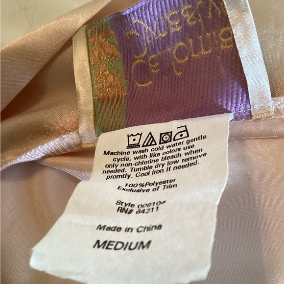 California Dynasty NWT Pretty Champagne Robe & Gown Set with Ivory Lace Size M - Picture 15 of 16